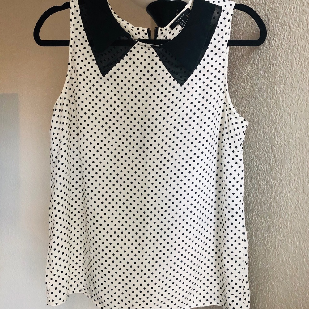 Black and White polka dot tank top Forever 21 sz M